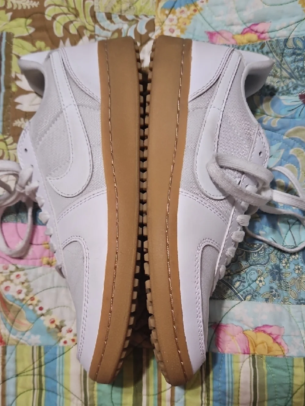 Nike White‎ Low-Top Sneakers with Gum Outsole